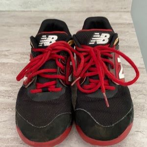 New Balance Youth 6 turf baseball cleats